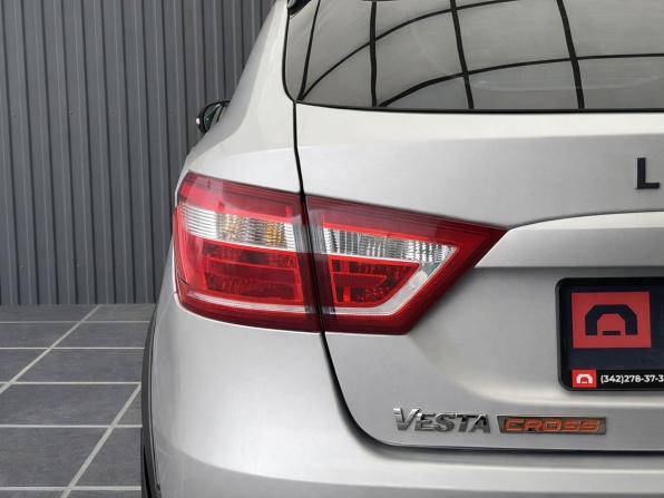 Lada (ВАЗ) Vesta I с пробегом 2018 года, цена 947 000 рублей, 177869 км, универсал, Автокод Объявления
