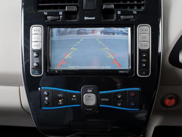 Nissan Leaf I (ZE0/AZE0) с пробегом 2011 года, цена 619 000 рублей, 125120 км, хэтчбек, Автокод Объявления