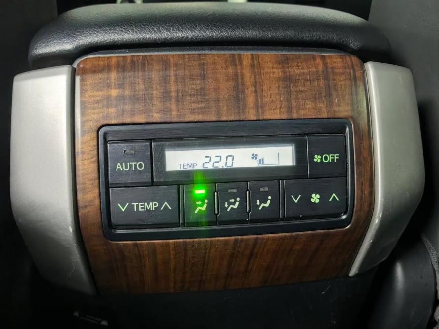 Toyota Land Cruiser Prado 150 Series Москва  - изображение 24