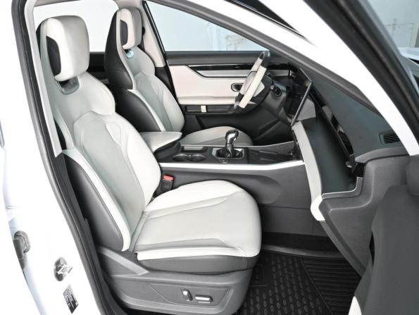 JETOUR DASHING I с пробегом 2024 года, цена 2 289 000 рублей, 23755 км, внедорожник, Автокод Объявления
