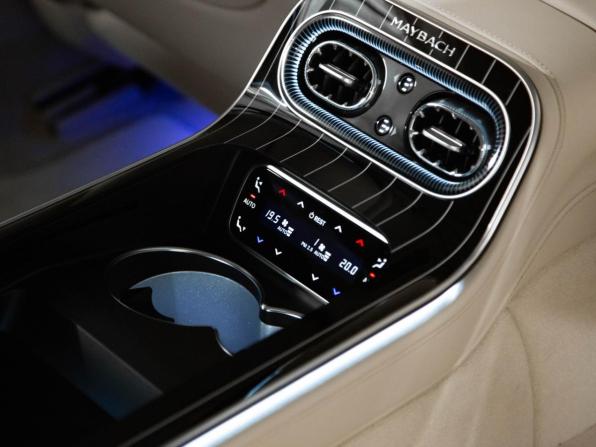 Новый Mercedes-Benz Maybach S-Класс II (Z223) Рестайлинг 2026 года, цена 48 500 000 рублей, седан, Автокод Объявления