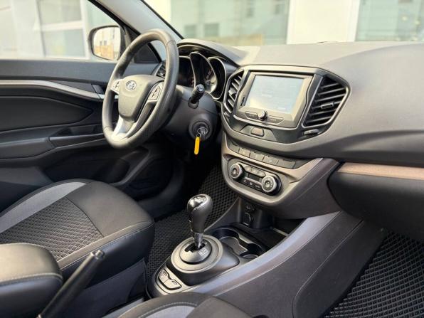 Lada (ВАЗ) Vesta I с пробегом 2019 года, цена 965 000 рублей, 141900 км, универсал, Автокод Объявления