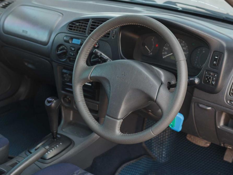 Mitsubishi Mirage V Новосибирск  - изображение 10