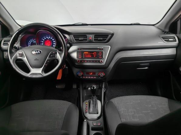 Kia Rio III Рестайлинг с пробегом 2015 года, цена 898 000 рублей, 213171 км, седан, Автокод Объявления