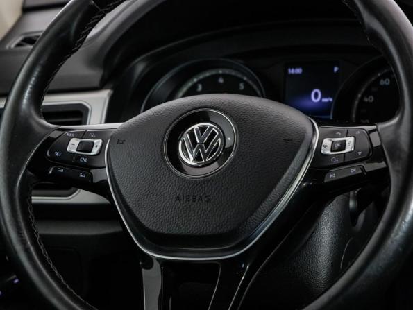 Volkswagen Teramont I с пробегом 2018 года, цена 2 499 000 рублей, 236844 км, внедорожник, Автокод Объявления