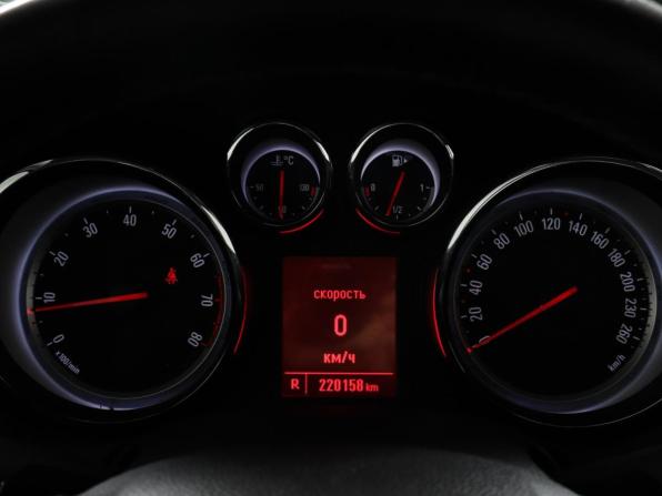 Opel Astra J Рестайлинг с пробегом 2014 года, цена 847 000 рублей, 220000 км, хэтчбек, Автокод Объявления