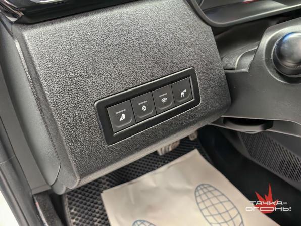 Renault Arkana I с пробегом 2019 года, цена 1 648 000 рублей, 125000 км, внедорожник, Автокод Объявления