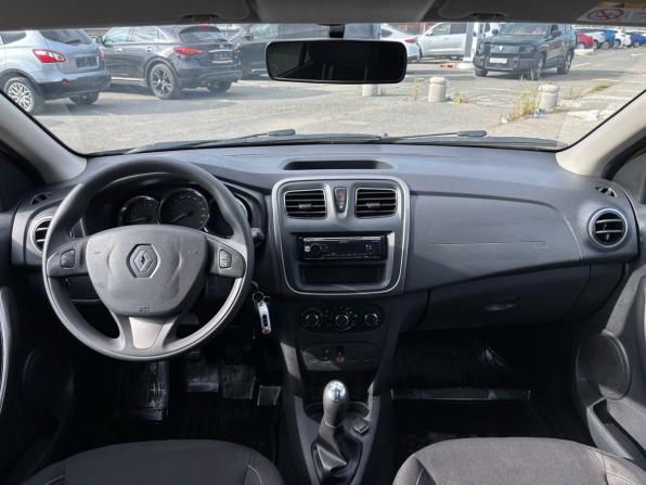 Renault Sandero II с пробегом 2017 года, цена 959 000 рублей, 96136 км, хэтчбек, Автокод Объявления