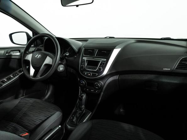 Hyundai Solaris I Рестайлинг с пробегом 2016 года, цена 1 199 700 рублей, 89981 км, седан, Автокод Объявления