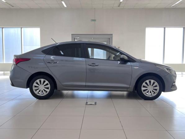 Hyundai Solaris II с пробегом 2020 года, цена 1 330 000 рублей, 150533 км, седан, Автокод Объявления