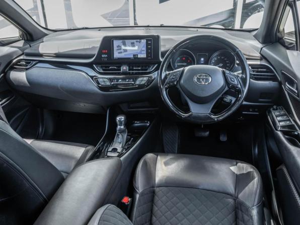 Toyota C-HR I с пробегом 2017 года, цена 1 845 000 рублей, 126870 км, внедорожник, Автокод Объявления
