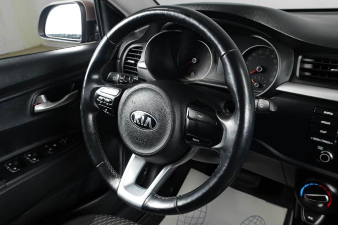 Kia Rio IV с пробегом 2019 года, цена 1 359 000 рублей, 134442 км, седан, Автокод Объявления