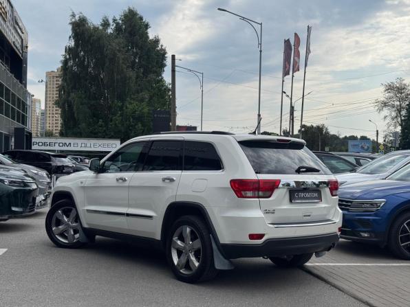 Jeep Grand Cherokee IV (WK2) с пробегом 2012 года, цена 1 359 000 рублей, 308000 км, внедорожник, Автокод Объявления