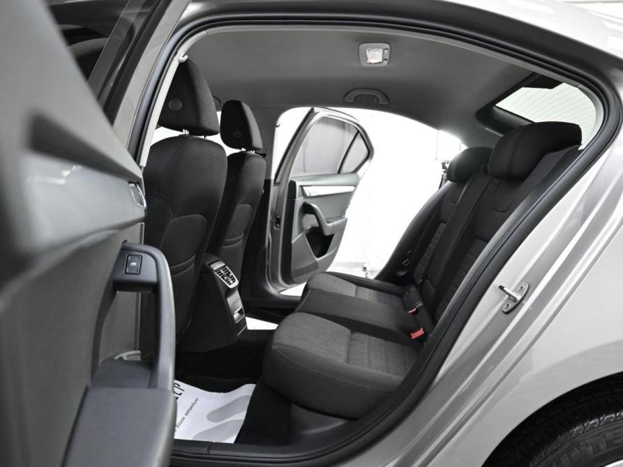 Skoda Octavia III (A7) Москва  - изображение 6