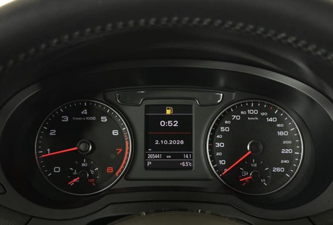 Audi Q3 I (8U) Рестайлинг с пробегом 2015 года, цена 1 630 000 рублей, 265441 км, внедорожник, Автокод Объявления