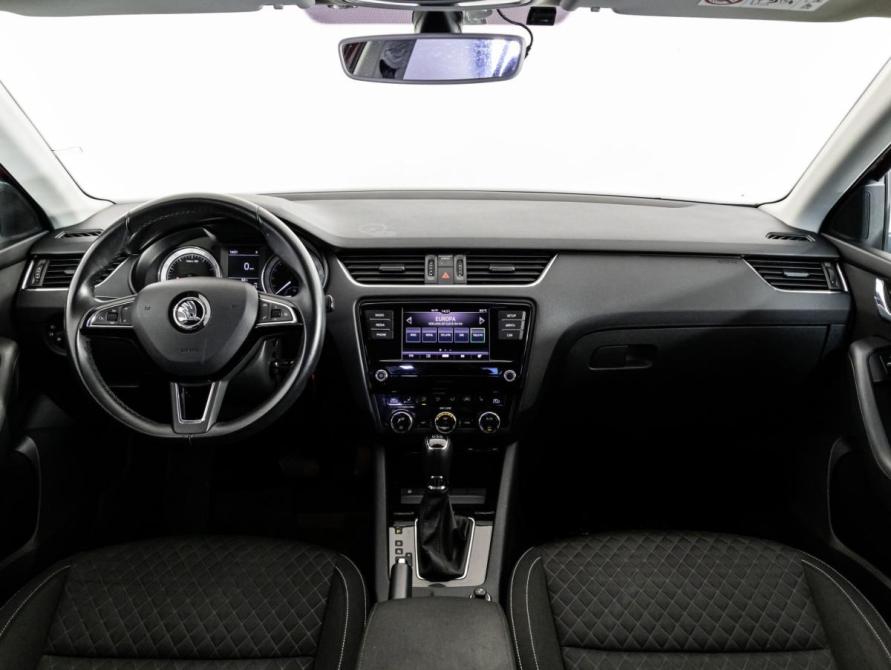 Skoda Octavia III (A7) Рестайлинг Санкт-Петербург  - изображение 11
