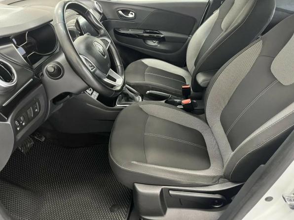 Renault Kaptur I Рестайлинг с пробегом 2021 года, цена 1 346 200 рублей, 92114 км, внедорожник, Автокод Объявления