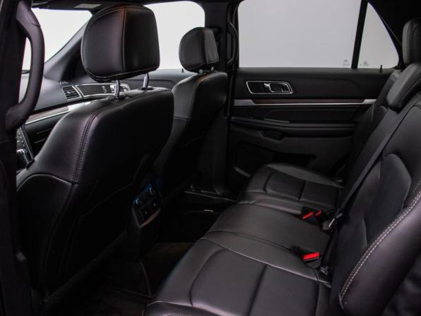 Ford Explorer V Рестайлинг с пробегом 2017 года, цена 2 895 000 рублей, 138450 км, внедорожник, Автокод Объявления