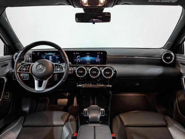 Mercedes-Benz A-Класс IV (W177) с пробегом 2020 года, цена 2 545 000 рублей, 49500 км, седан, Автокод Объявления