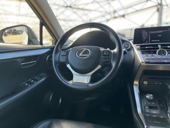 Lexus NX I Рестайлинг с пробегом 2019 года, цена 3 463 800 рублей, 101584 км, внедорожник, Автокод Объявления