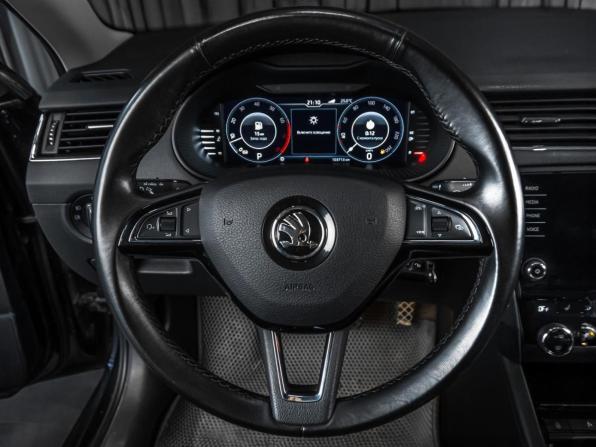 Skoda Octavia III (A7) Рестайлинг с пробегом 2020 года, цена 1 819 000 рублей, 103713 км, лифтбек, Автокод Объявления