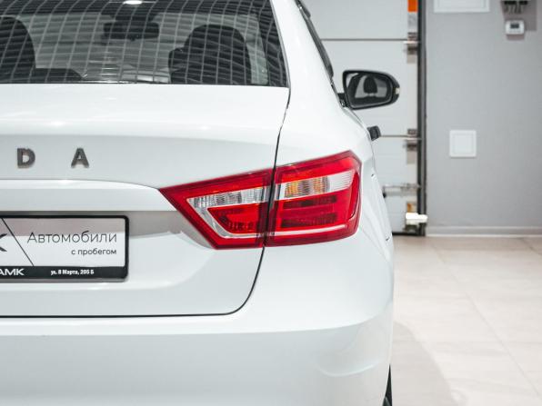 Lada (ВАЗ) Vesta I с пробегом 2017 года, цена 652 682 рубля, 173756 км, седан, Автокод Объявления