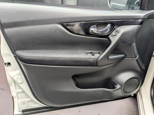 Nissan Qashqai II с пробегом 2016 года, цена 1 500 000 рублей, 102386 км, внедорожник, Автокод Объявления