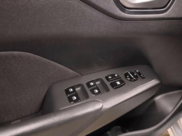 Hyundai Solaris II с пробегом 2019 года, цена 1 165 836 рублей, 185576 км, седан, Автокод Объявления