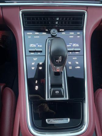 Porsche Panamera II Рестайлинг с пробегом 2021 года, цена 11 800 000 рублей, 25286 км, лифтбек, Автокод Объявления