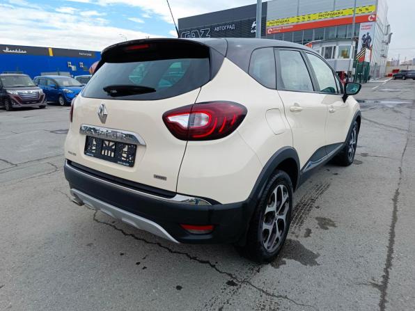 Renault Kaptur I с пробегом 2018 года, цена 1 529 000 рублей, 145114 км, внедорожник, Автокод Объявления