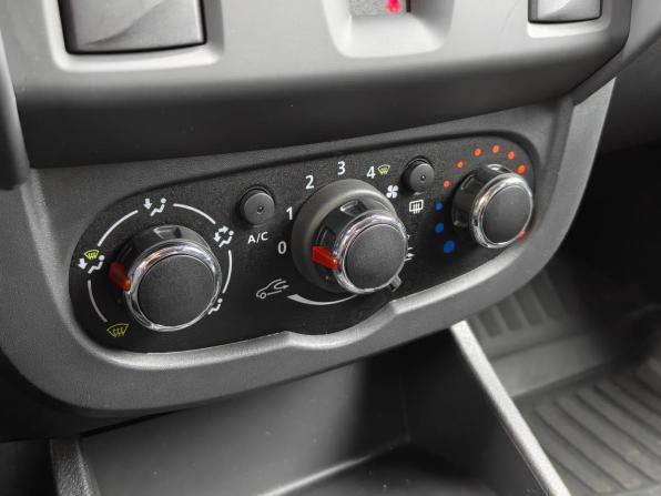 Lada (ВАЗ) Largus I Рестайлинг с пробегом 2024 года, цена 1 380 000 рублей, 18785 км, универсал, Автокод Объявления