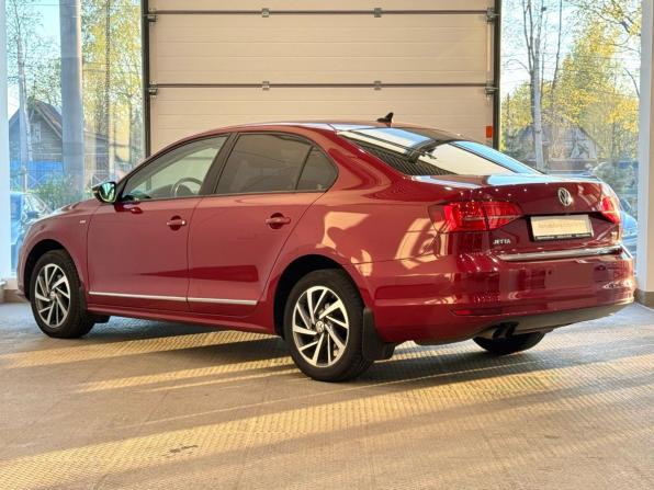 Volkswagen Jetta VI Рестайлинг с пробегом 2017 года, цена 1 240 000 рублей, 166500 км, седан, Автокод Объявления