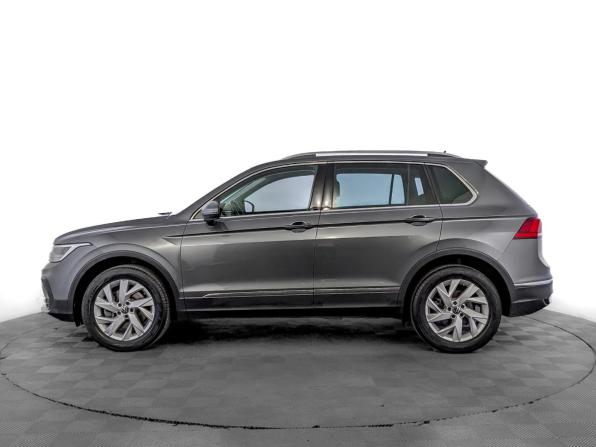 Volkswagen Tiguan II Рестайлинг с пробегом 2021 года, цена 3 650 000 рублей, 62212 км, внедорожник, Автокод Объявления