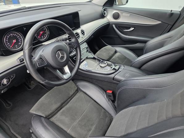 Mercedes-Benz E-Класс V (W213 S213 C238) с пробегом 2017 года, цена 2 450 000 рублей, 244700 км, седан, Автокод Объявления