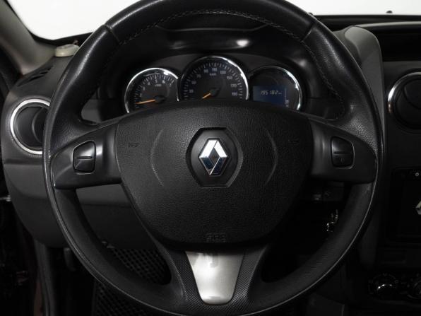 Renault Duster I Рестайлинг с пробегом 2017 года, цена 950 000 рублей, 195000 км, внедорожник, Автокод Объявления