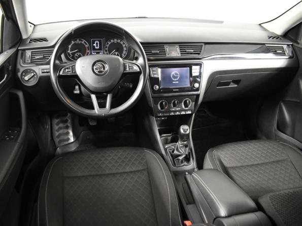 Skoda Rapid I с пробегом 2017 года, цена 1 125 200 рублей, 160122 км, лифтбек, Автокод Объявления