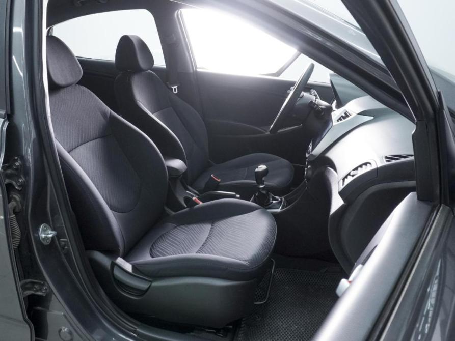 Hyundai Solaris I Рестайлинг Ростов-на-Дону  - изображение 8