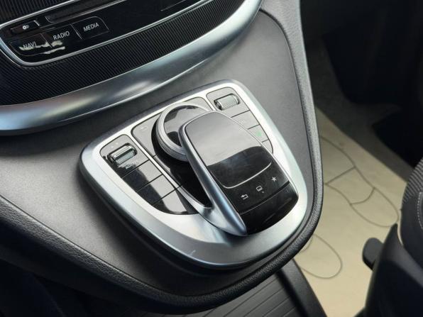 Mercedes-Benz V-Класс III (W447) с пробегом 2014 года, цена 2 622 000 рублей, 215776 км, минивэн, Автокод Объявления