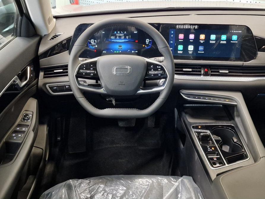 FAW Bestune B70 I Москва  - изображение 8