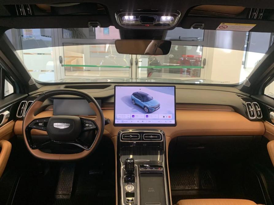 Geely Atlas II Челябинск  - изображение 11