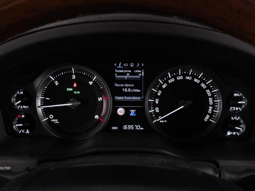 Toyota Land Cruiser 200 Series Рестайлинг 2 Тюмень  - изображение 15