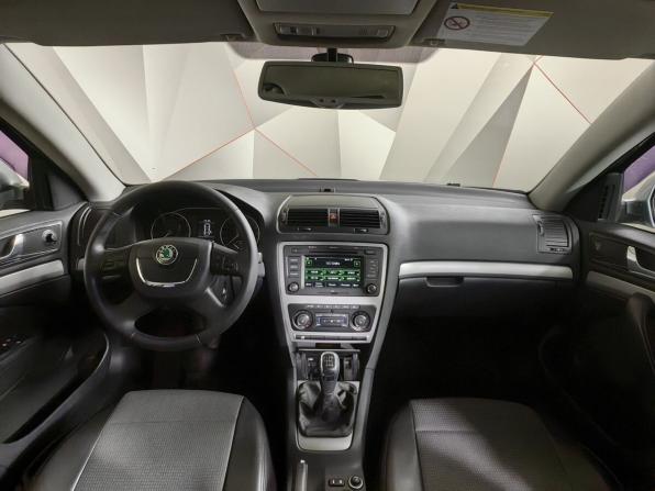 Skoda Octavia II (A5) Рестайлинг с пробегом 2012 года, цена 843 000 рублей, 158792 км, лифтбек, Автокод Объявления