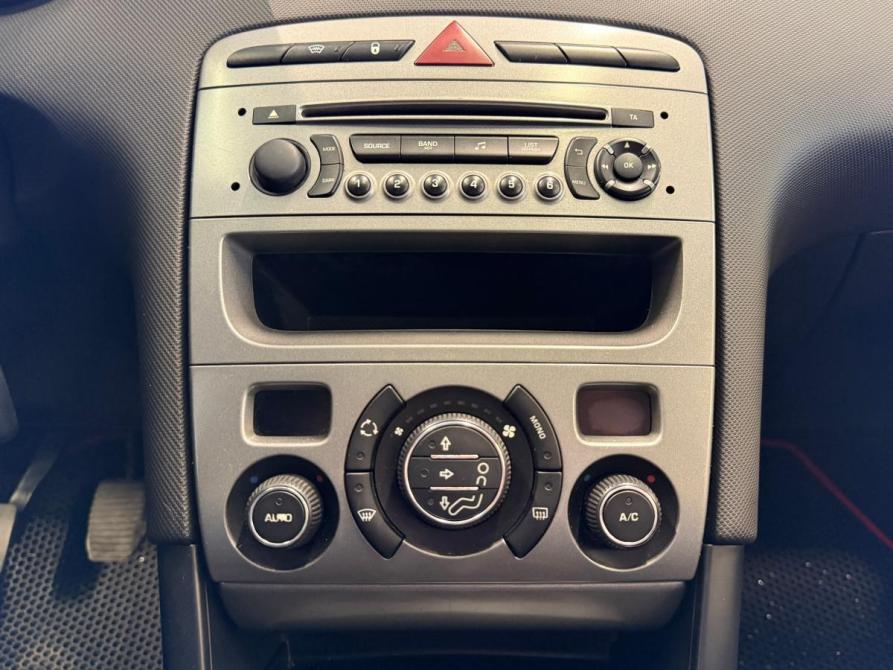 Peugeot 408 I Волгоград  - изображение 12
