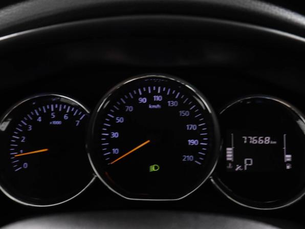 Renault Logan II Рестайлинг с пробегом 2019 года, цена 1 090 000 рублей, 76200 км, седан, Автокод Объявления