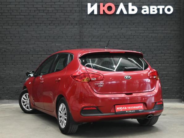 Kia Ceed II с пробегом 2014 года, цена 990 000 рублей, 87446 км, хэтчбек, Автокод Объявления
