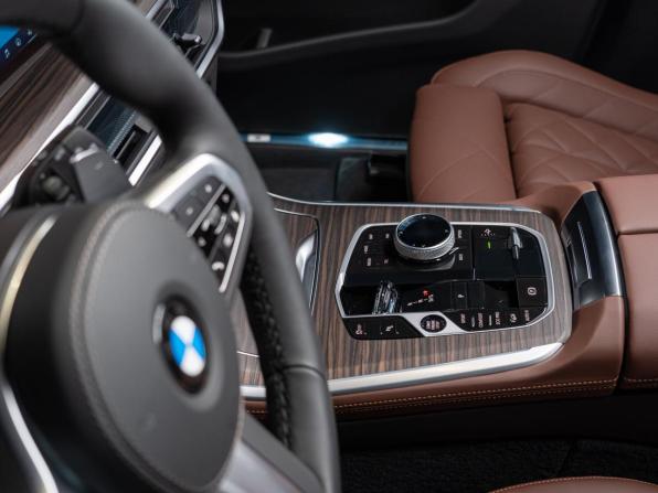 Новый BMW X5 IV (G05/G18) Рестайлинг 2026 года, цена 15 590 000 рублей, внедорожник, Автокод Объявления
