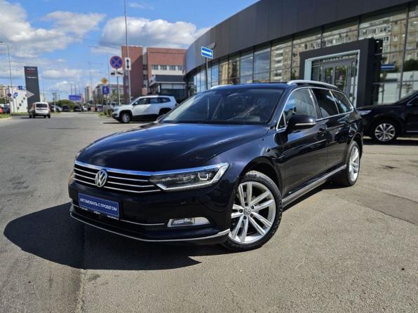Volkswagen Passat B8 с пробегом 2019 года, цена 1 870 000 рублей, 241920 км, универсал, Автокод Объявления