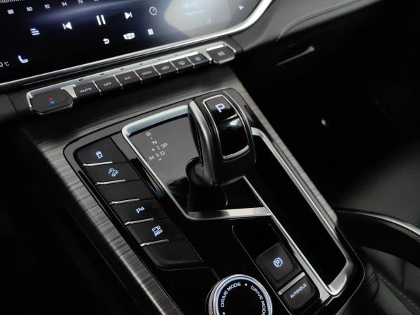 Geely Atlas Pro с пробегом 2022 года, цена 1 589 000 рублей, 94000 км, внедорожник, Автокод Объявления