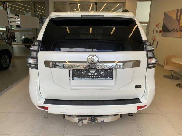 Toyota Land Cruiser Prado 150 Series Рестайлинг 1 с пробегом 2016 года, цена 3 766 018 рублей, 165469 км, внедорожник, Автокод Объявления