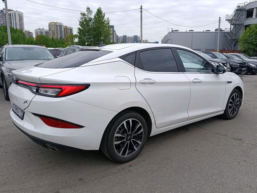JAC J7 I Санкт-Петербург  - изображение 4